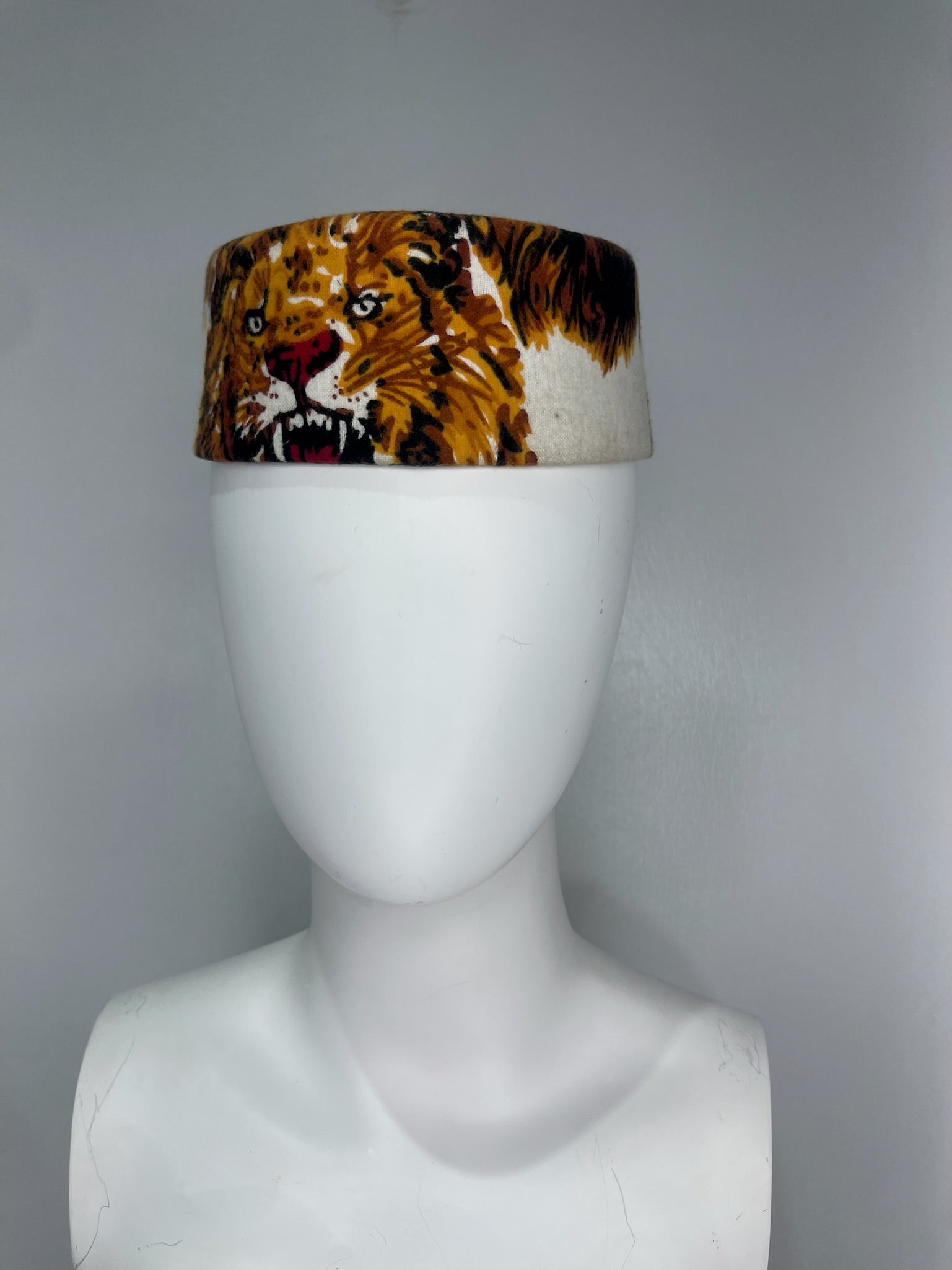 Isiagu Cap