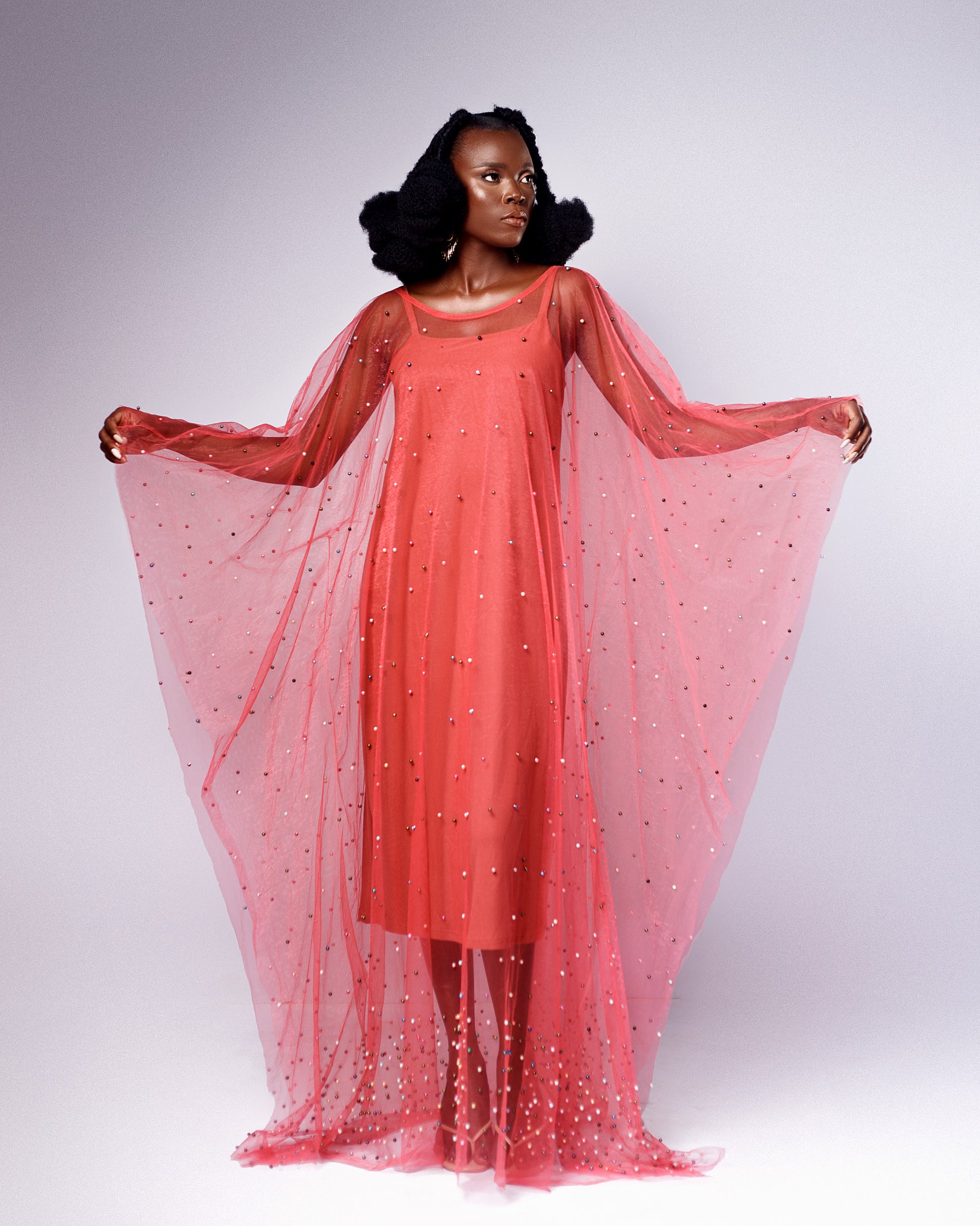 Pearl-adorned kaftan dress