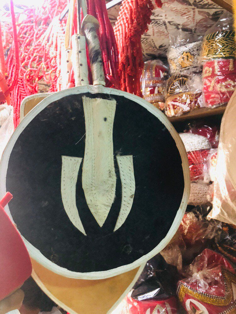 Nigerian chieftancy/groom/king animal skin fur hand fan - Dimaz
