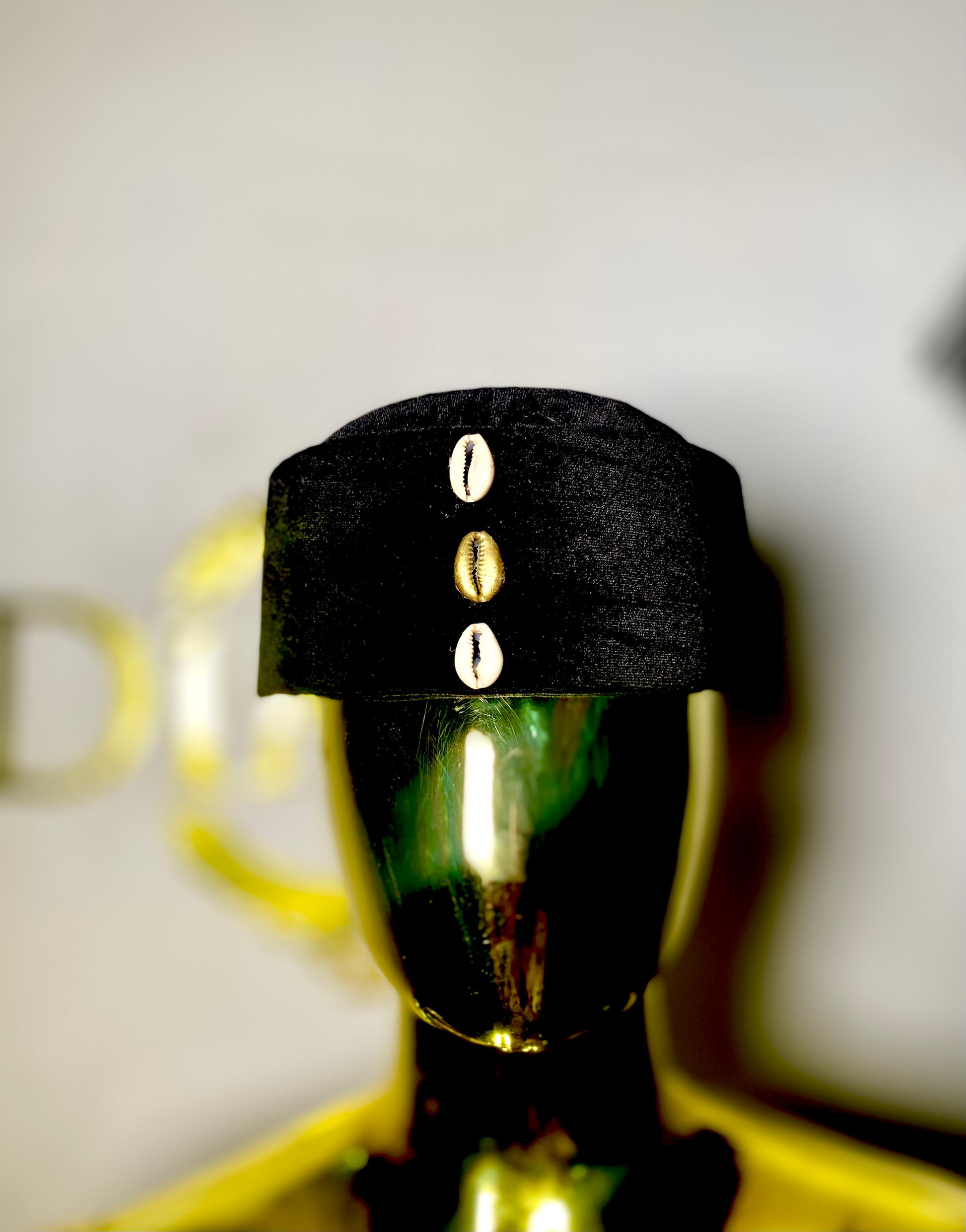 Cowries african hat - Dimaz