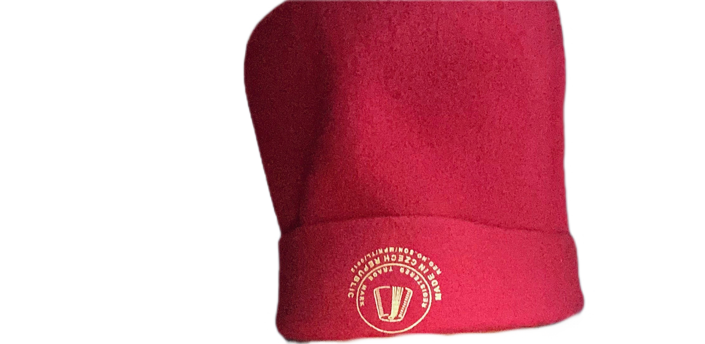 Red hat and eagle feather (optional) - Dimaz